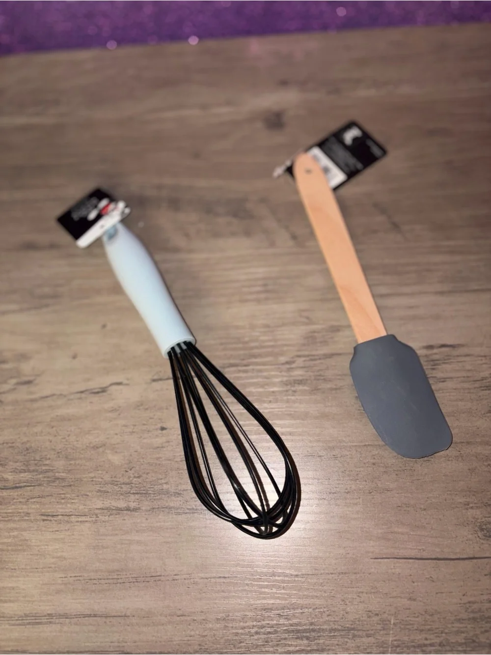 🏝️🎉Disney Mickey & Minnie True Love Spatula & Whisk Set NWT Kitchen Utensils